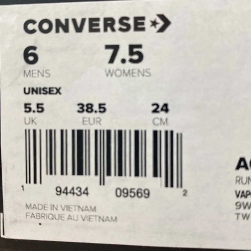 CONVERSE ALL STAR ⭐️ HI BRAND NEW - Picture 8 of 8